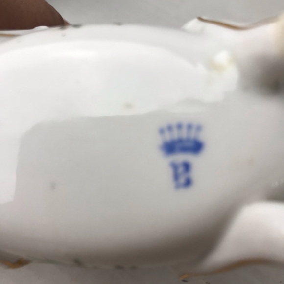 VINTAGE - Bohemian Trinket Dish with Bamboo Handles & Design Legs - Picture 8 of 12